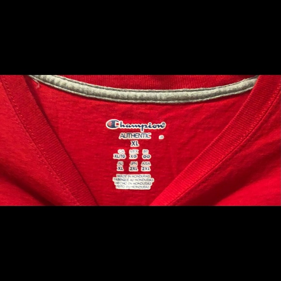 Champion long sleeve Tee - Picture 2 of 3